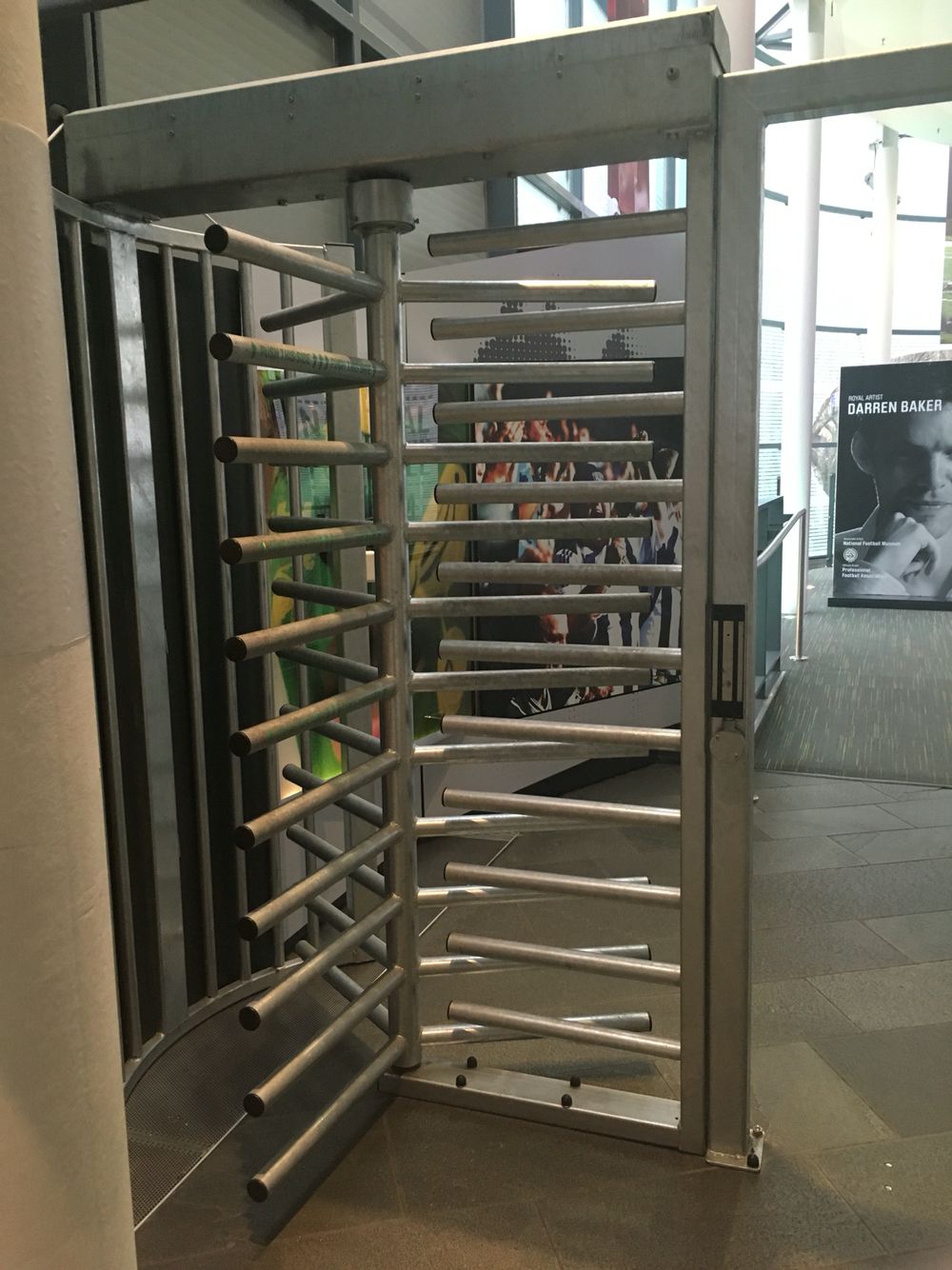 Full height institutional security turnstile